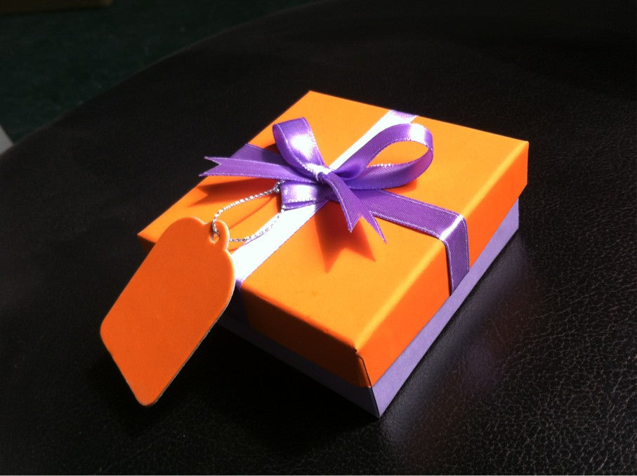 BESPOKE GIFT PACKAGING