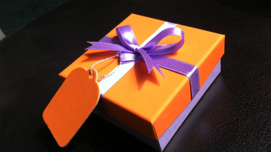 BESPOKE GIFT PACKAGING